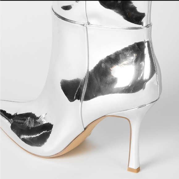 Silver Knee-High mirror reflective Heeled Boots - Picture 9 of 16